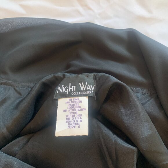 Nightway Collections Floor Length Black Gown Size 6 - Picture 5 of 6